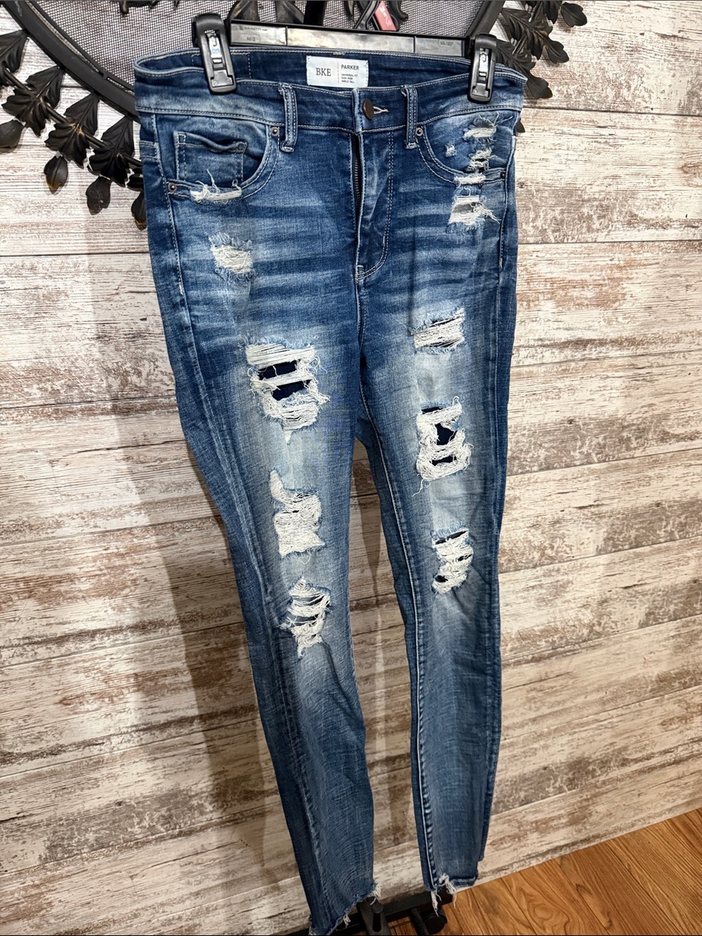 BKE Women's Distressed Skinny Jeans - Medium Blue Wash